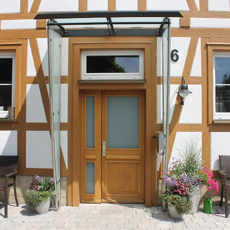 Honigberg Wallhausen (Schwabisch Hall)