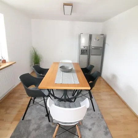 Honigberg Wallhausen (Schwabisch Hall)