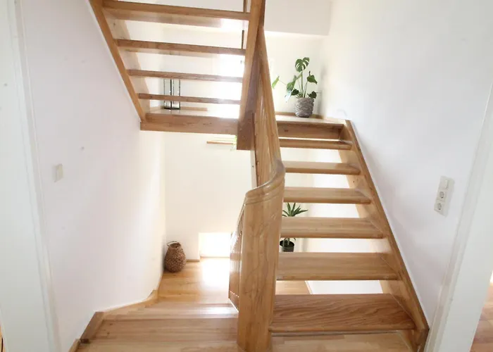 Honigberg Nyaraló *